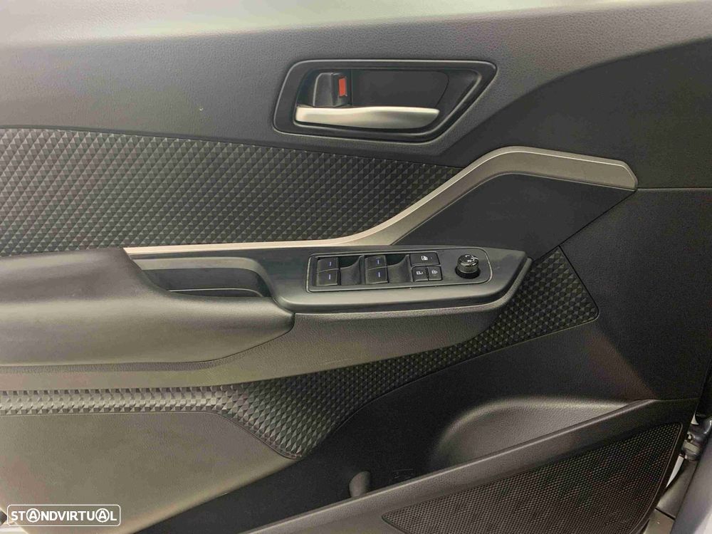 Toyota C-HR 1.8 Hybrid Comfort - 12