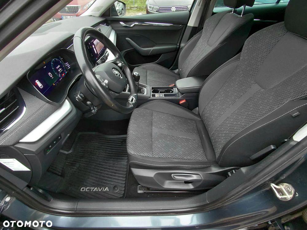 Skoda Octavia 1.5 TSI ACT Style - 31