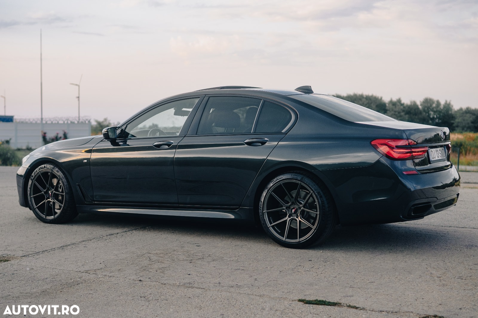 BMW Seria 7 730d - 4