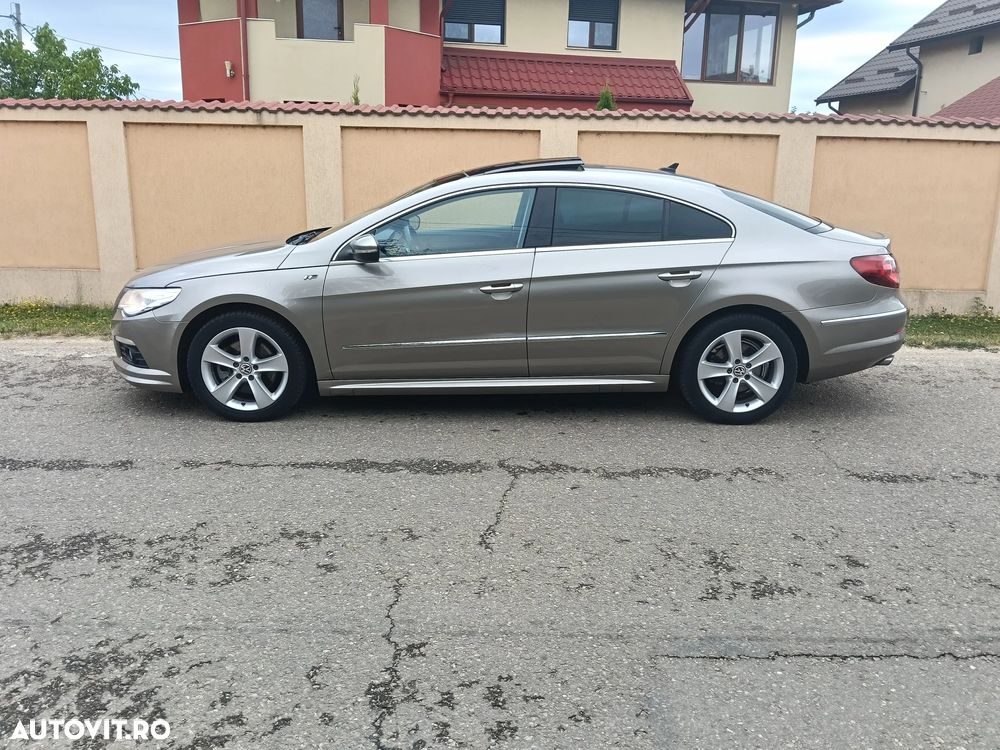 Volkswagen Passat CC - 11