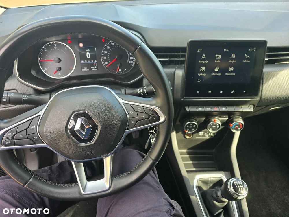 Renault Clio BLUE dCi 115 BUSINESS EDITION - 21