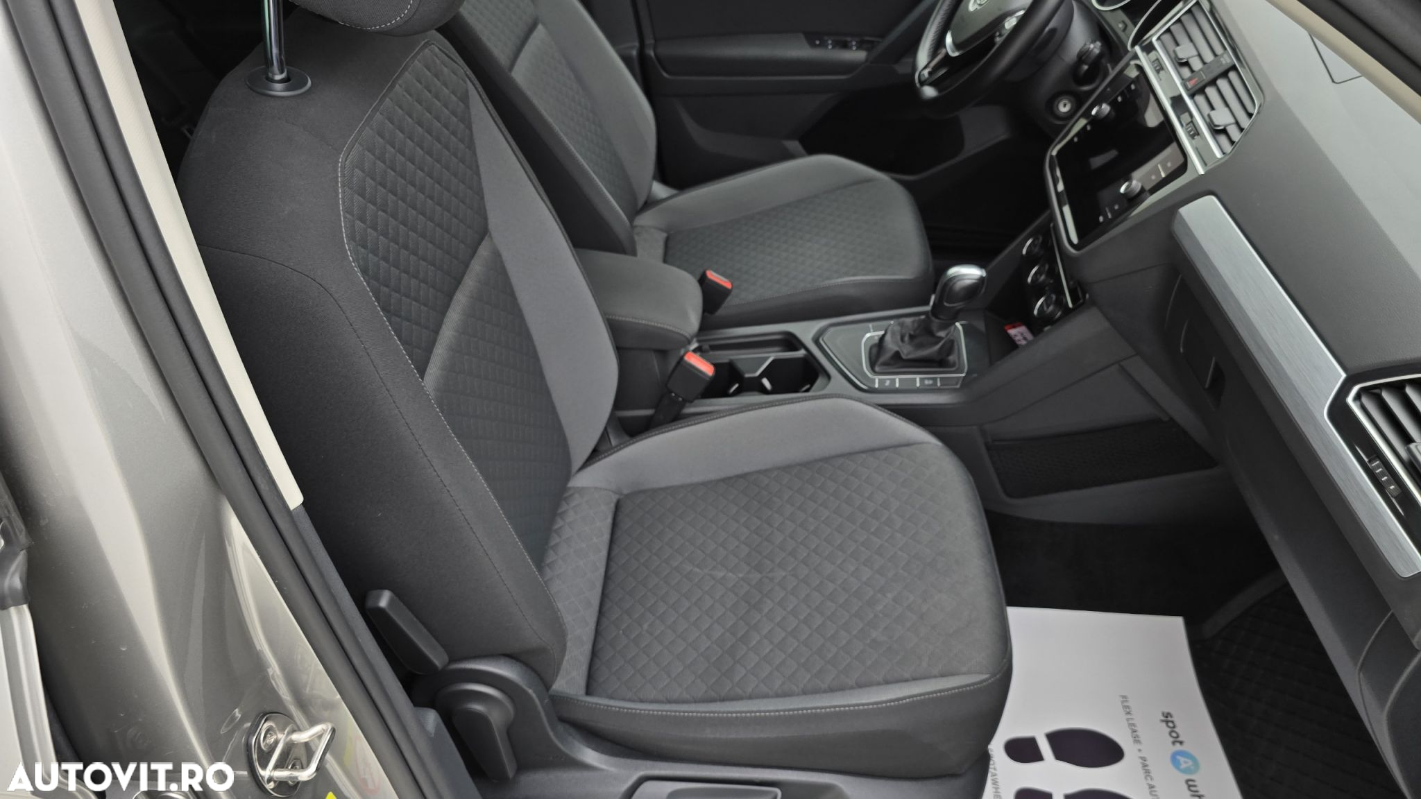 Volkswagen Tiguan - 19
