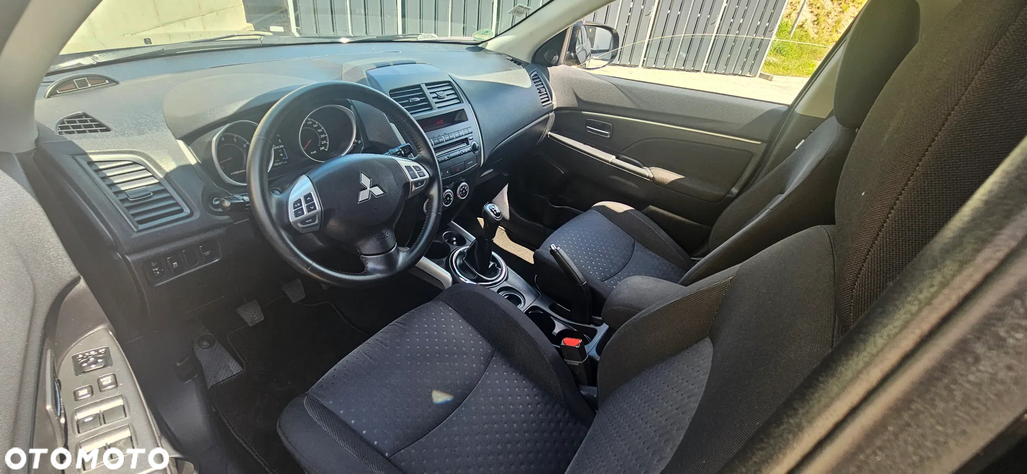 Mitsubishi ASX 1.6 2WD Diamant Edition - 34