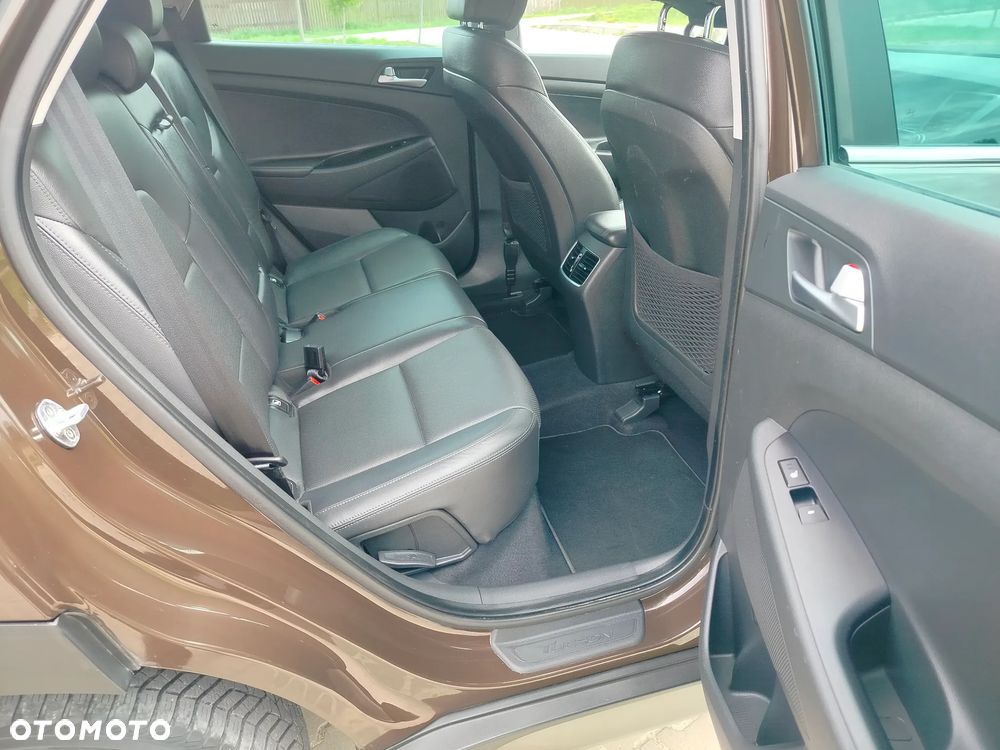 Hyundai Tucson blue 1.7 CRDi 2WD Trend - 22