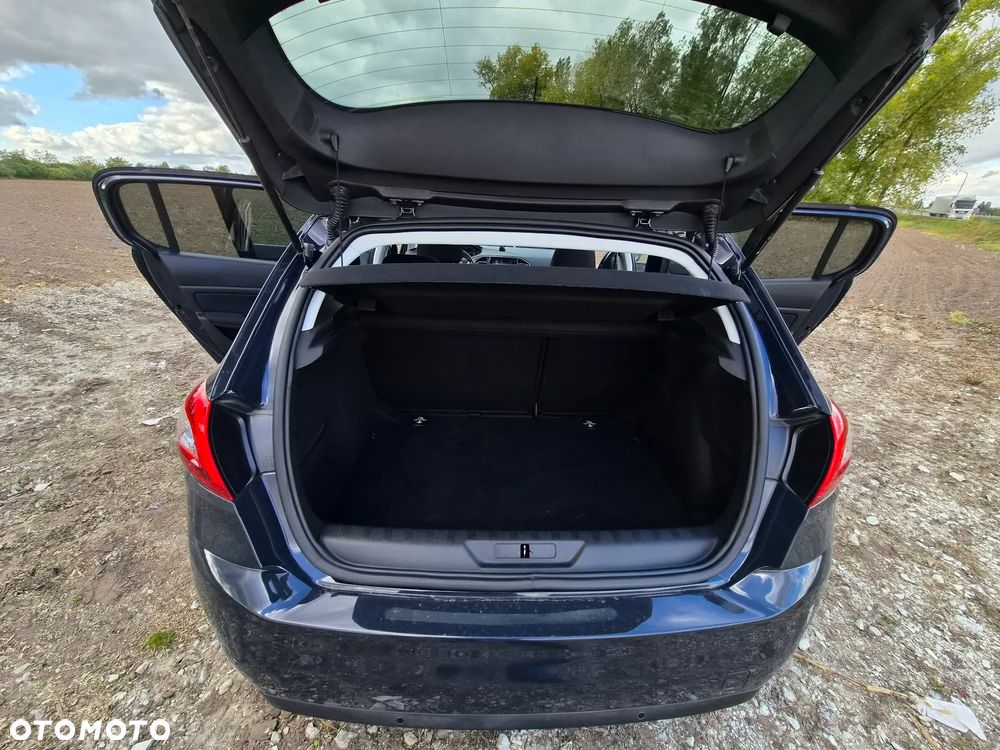 Peugeot 308 PureTech 110 Stop & Start Style - 15