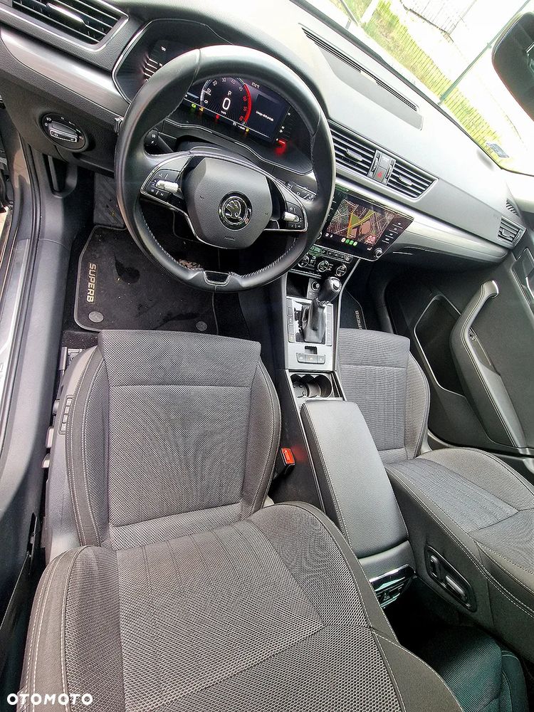 Skoda Superb 2.0 TDI SCR Style DSG - 11