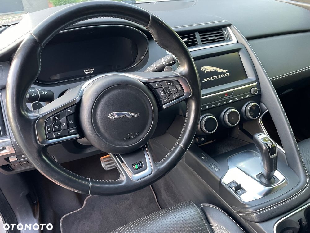 Jaguar E-Pace D150 AWD R-Dynamic HSE - 25