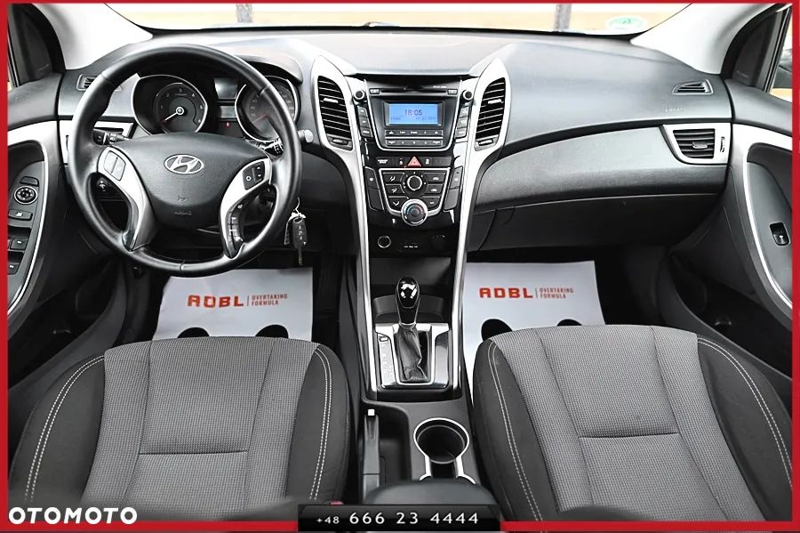 Hyundai i30 blue Kombi 1.6 CRDi DCT Passion - 14