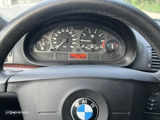BMW 320 d Sport - 27