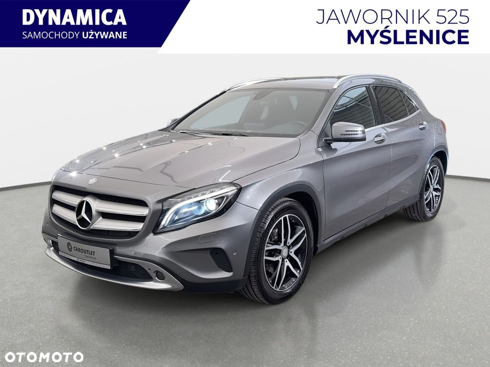Mercedes-Benz GLA - 5