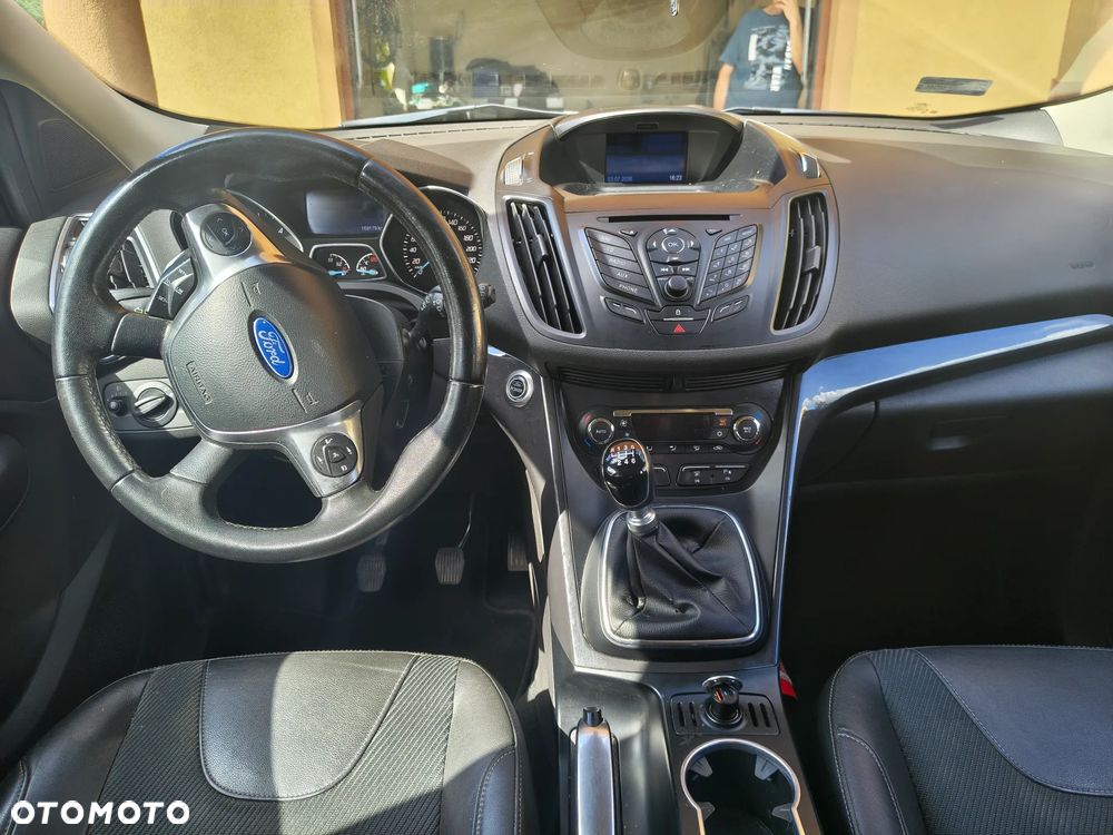 Ford Kuga 2.0 TDCi Titanium - 8