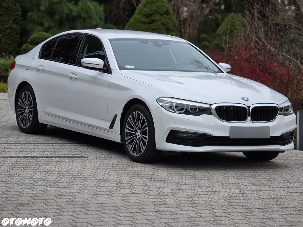 BMW Seria 5 530e iPerformance xDrive M Sport sport - 37