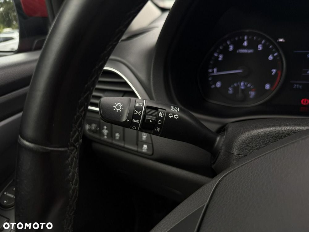 Hyundai i30 1.5 DPI Classic + - 20