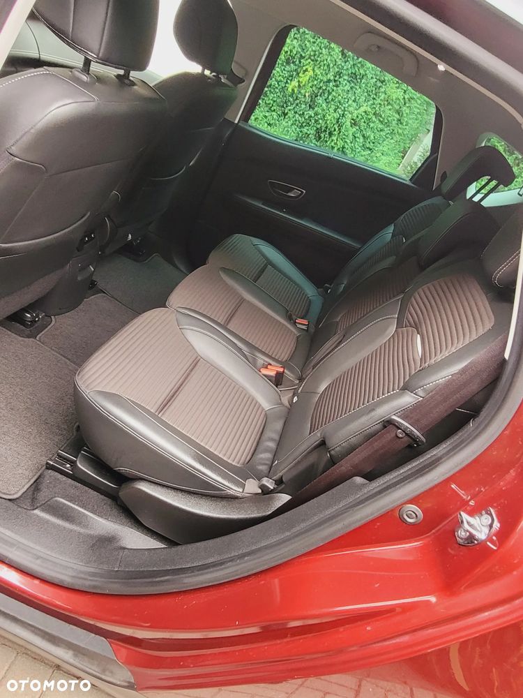 Renault Scenic - 20
