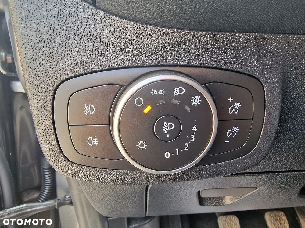 Ford Fiesta - 13