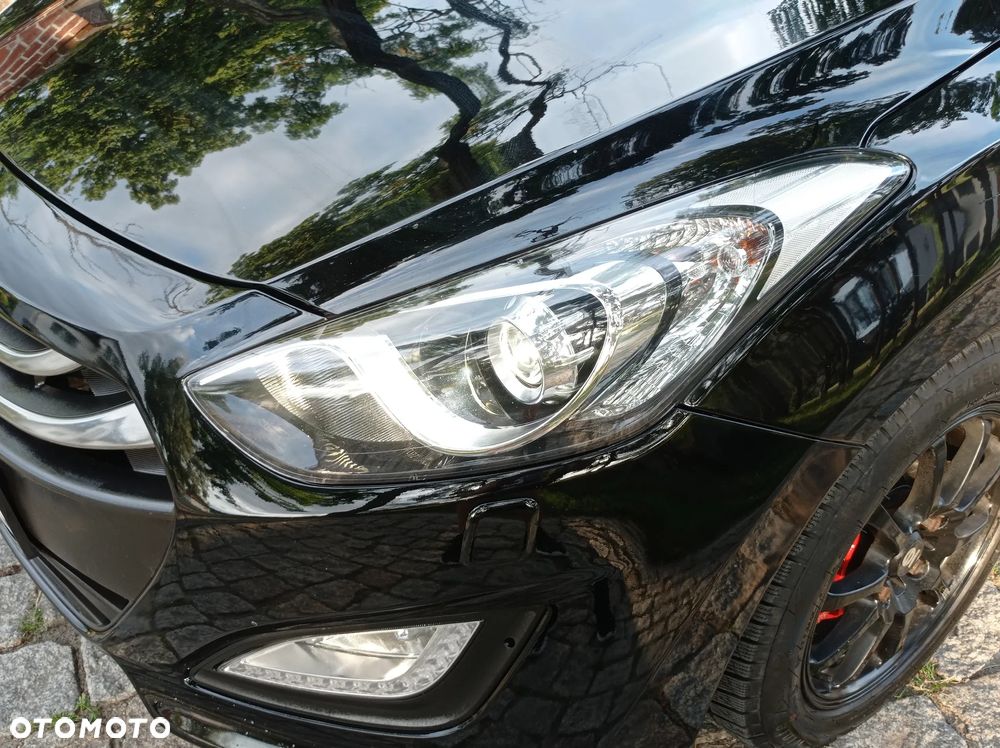 Hyundai i30 1.6 GDI Premium - 37