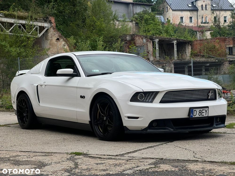 Ford Mustang - 6