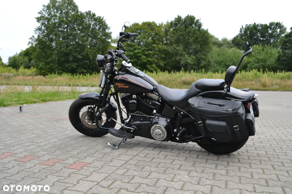 Harley-Davidson Softail Cross Bones - 2