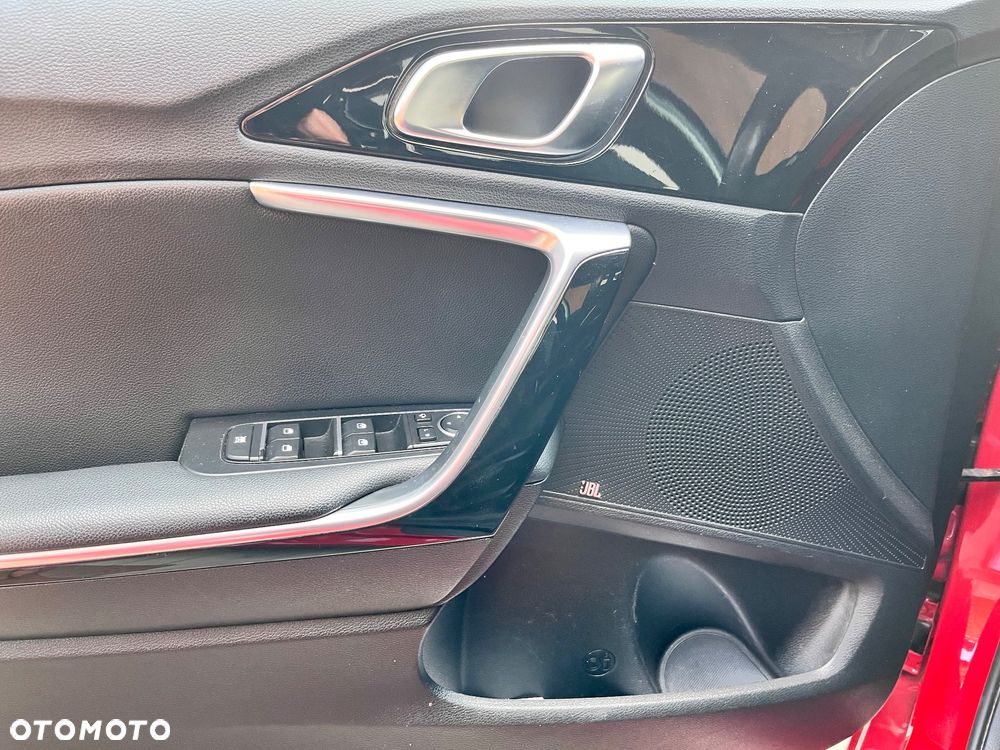 Kia Ceed 1.6 CRDi L Business Line - 16