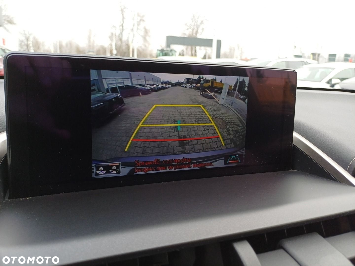 Lexus NX - 16