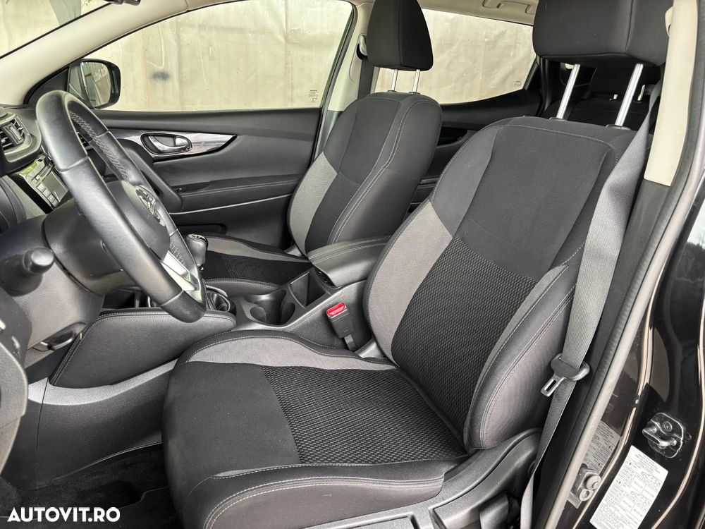 Nissan Qashqai 1.3 DIG-T ACENTA - 31