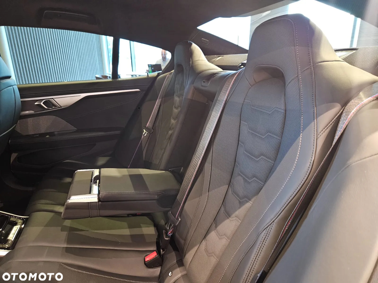 BMW Seria 8 840i xDrive - 13