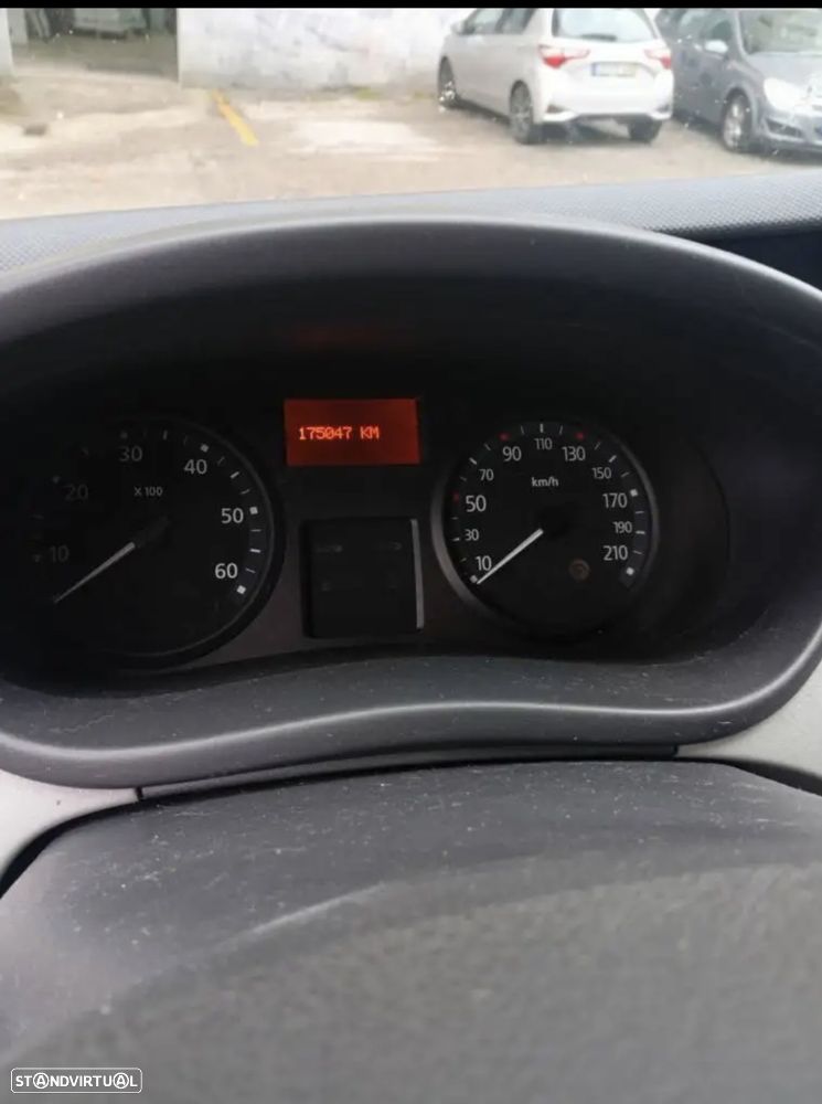 Renault Trafic 2.0 dCi L1H1 1.0T115 - 7