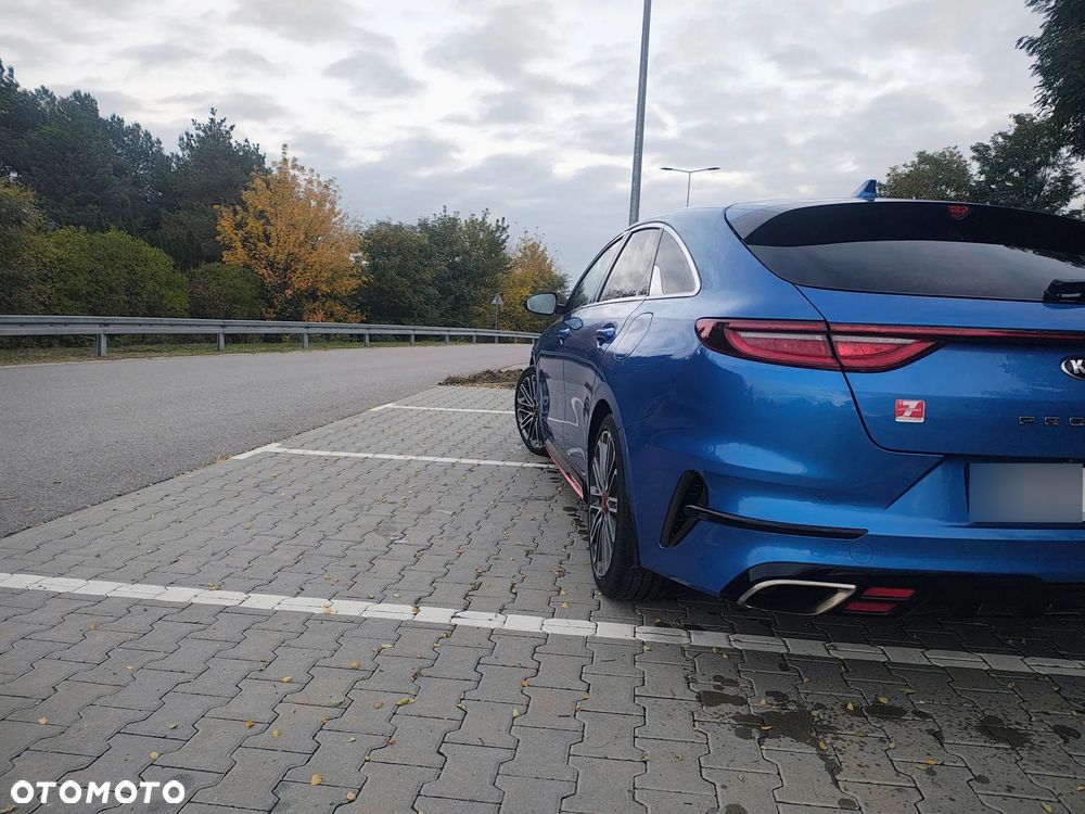 Kia ProCeed 1.6 T-GDI GT DCT - 6