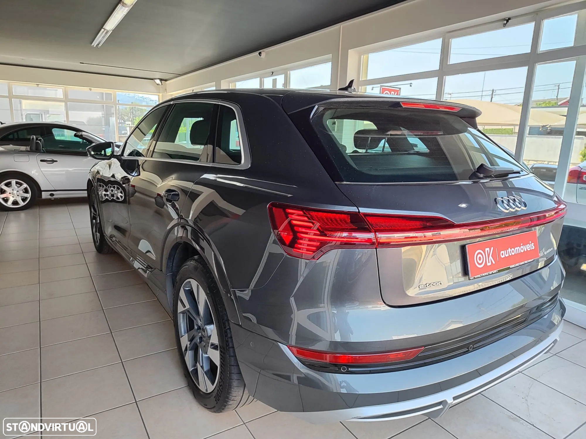 Audi e-tron 55 quattro S line - 8