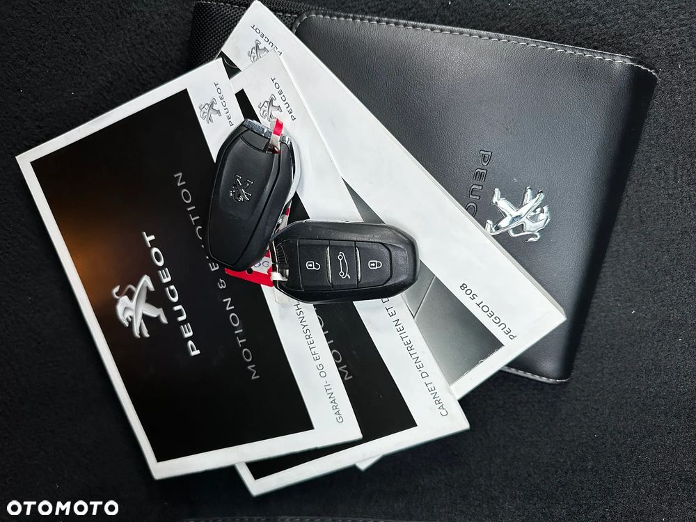Peugeot 508 1.6 e-THP Allure S&S - 15
