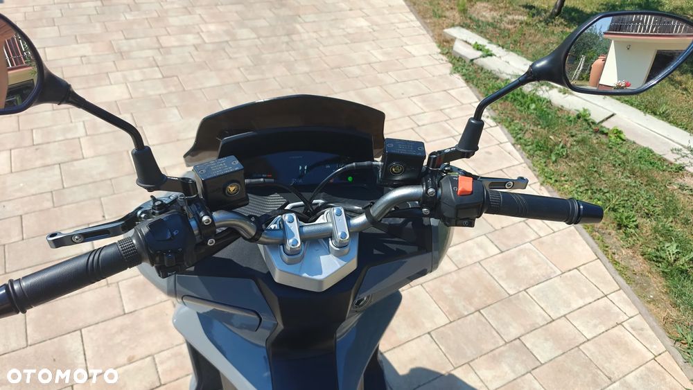 SYM Jet X - 8