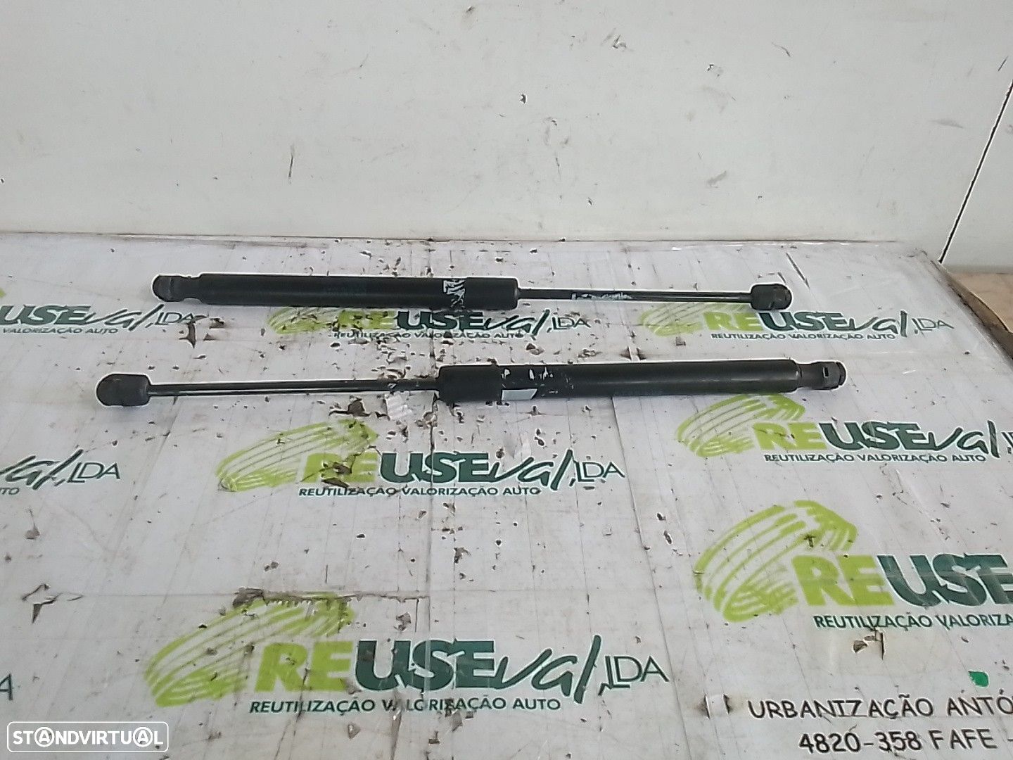 Amortecedor Tampa De Mala Volkswagen Golf V (1K1) - 1