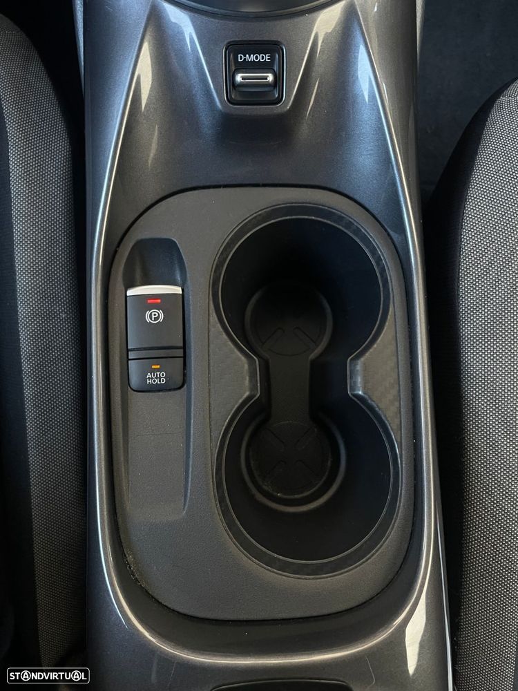 Nissan Juke 1.0 DIG-T N-Connecta - 11