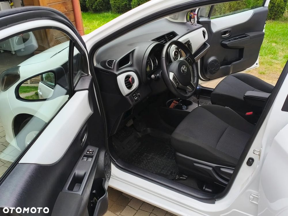 Toyota Yaris 1.5 VVT-i - 11