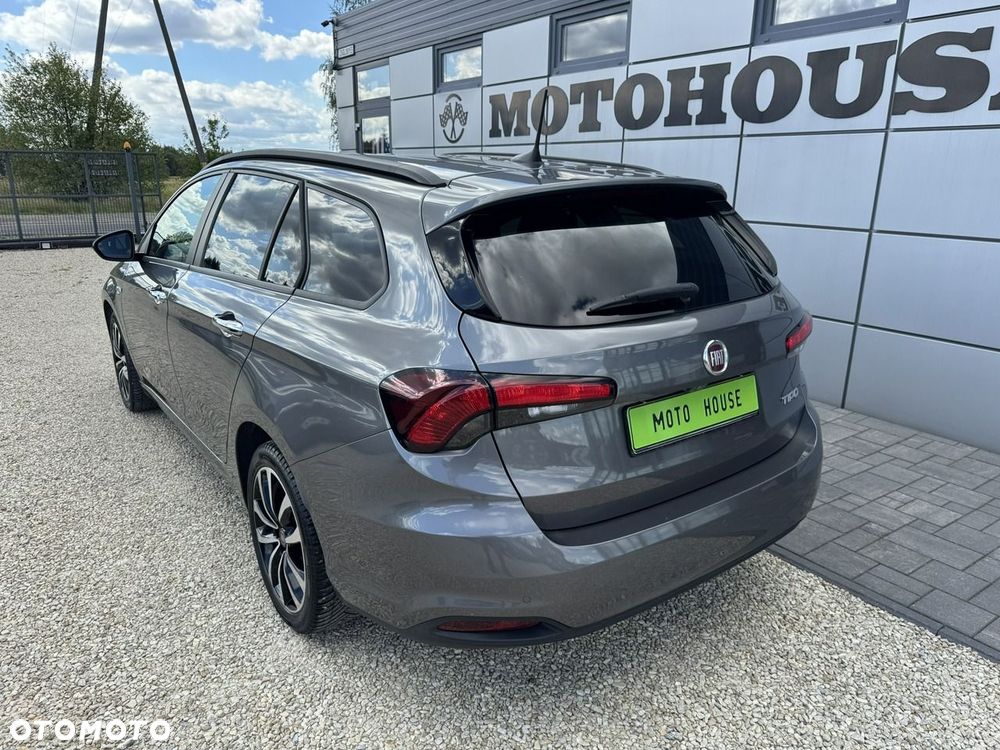 Fiat Tipo 1.4 T-Jet 16v Lounge - 11