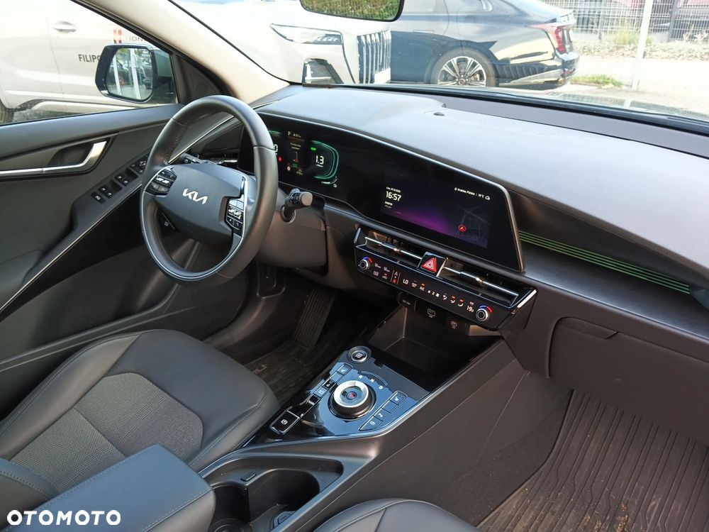 Kia Niro 1.6 GDI Hybrid L - 20