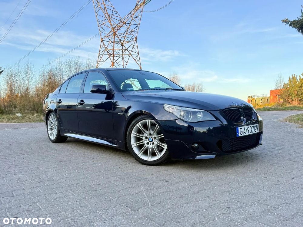 BMW Seria 5 525i - 2