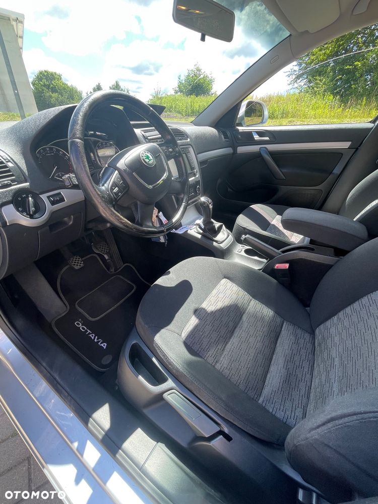Skoda Octavia 1.6 TDI Classic - 4