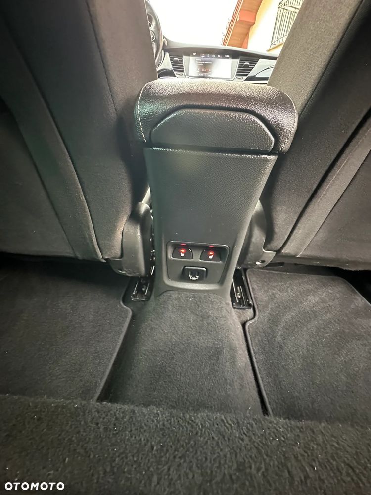 Opel Astra 1.4 T Elite - 18