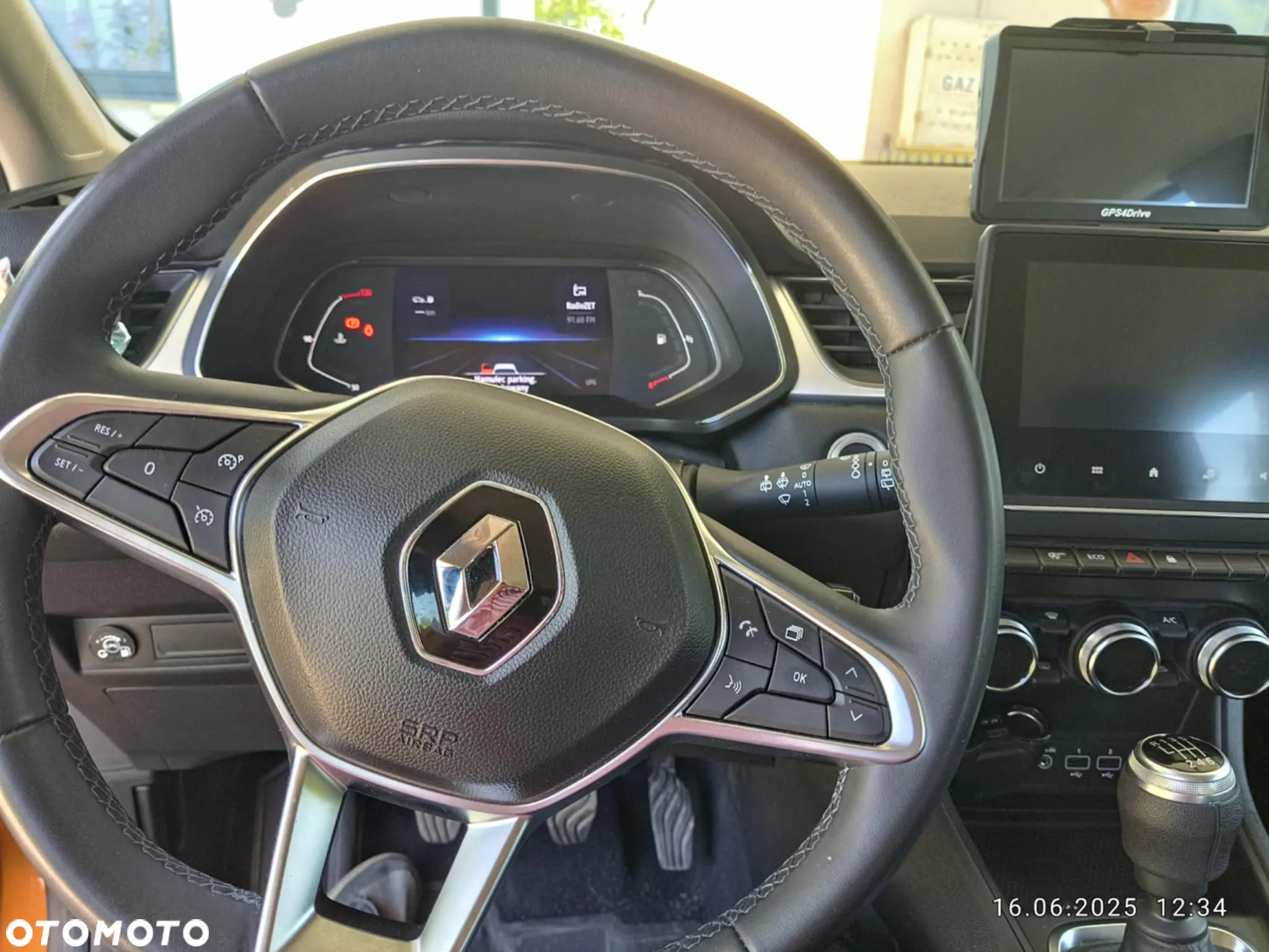 Renault Captur 1.0 TCe Intens - 9
