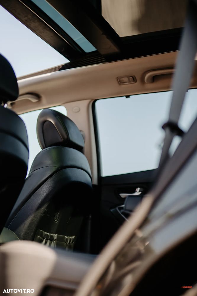 Hyundai Santa Fe 2.2 CRDi 4WD AT Luxury Pack - 36