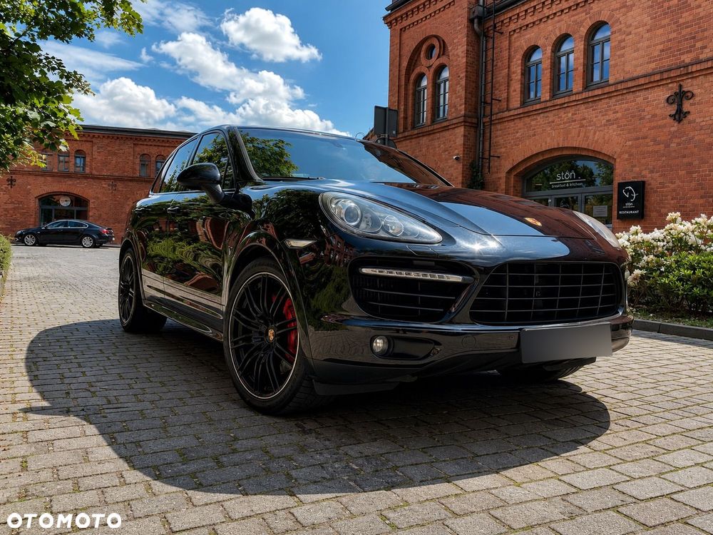Porsche Cayenne - 15