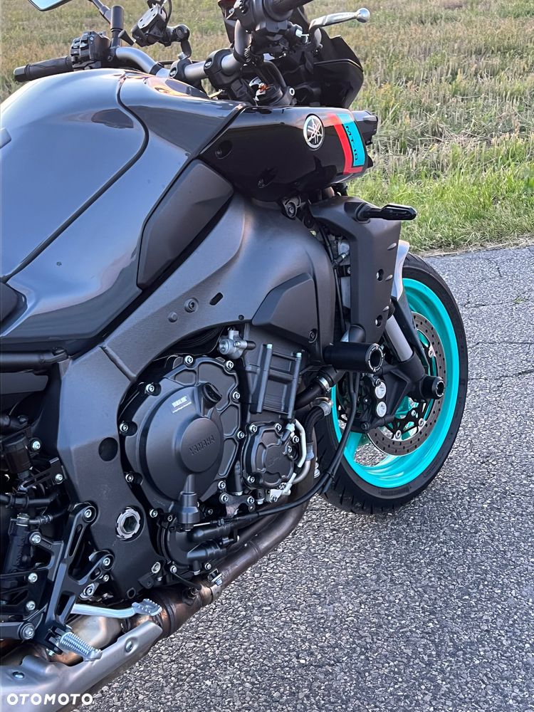 Yamaha MT - 8
