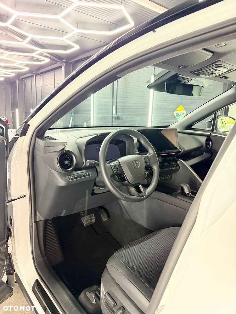 Toyota C-HR 1.8 Hybrid Black&White - 11