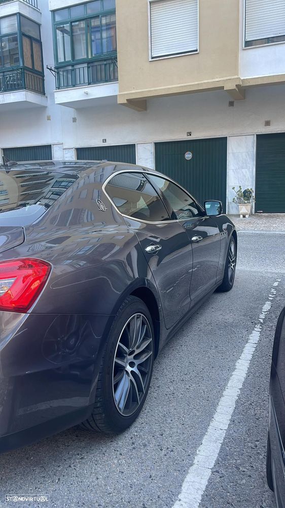 Maserati Ghibli 3.0 V6 - 5