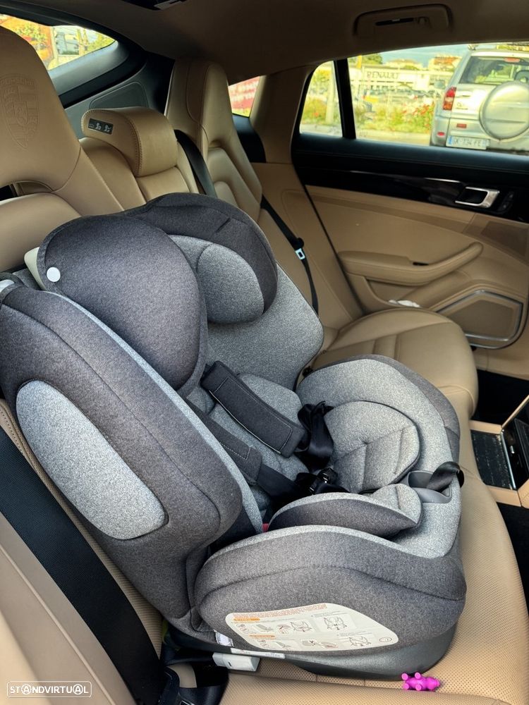 Porsche Panamera Sport Turismo 4S E-Hybrid - 14