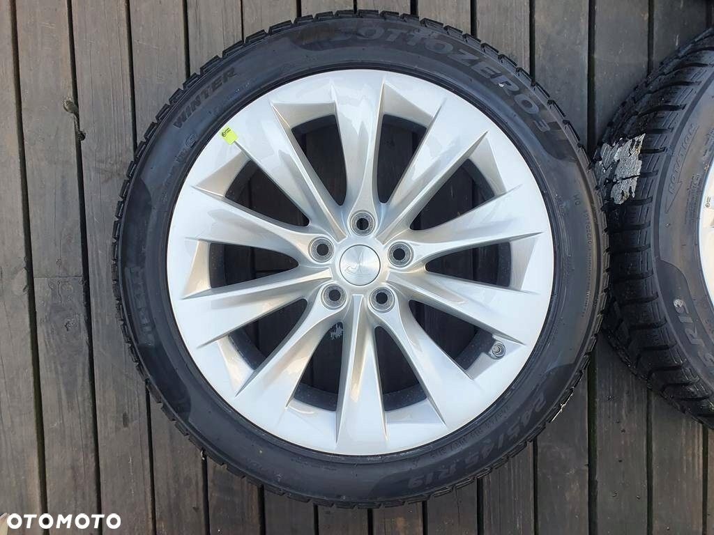 Koła 245/45R19 Tesla S Aeroturbine 5x120 Pirelli - 7