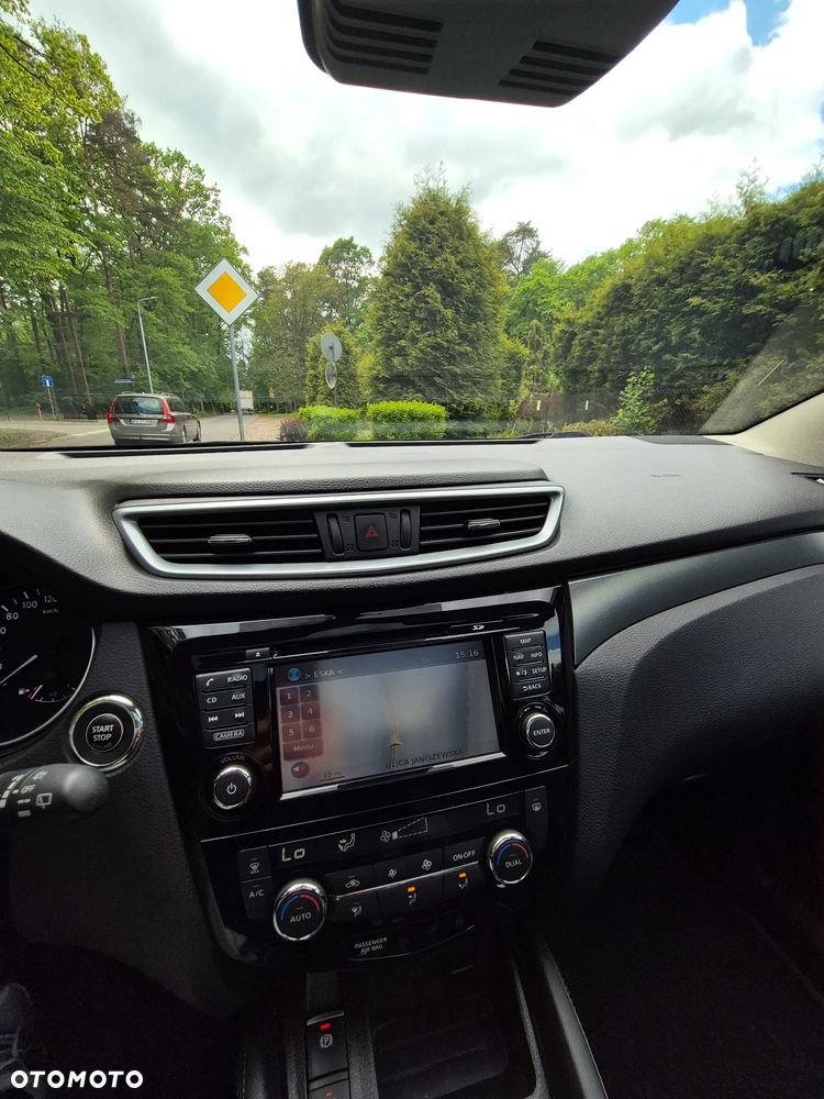 Nissan Qashqai 1.6 DIG-T Tekna - 13