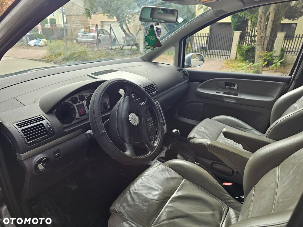 Volkswagen Sharan - 7