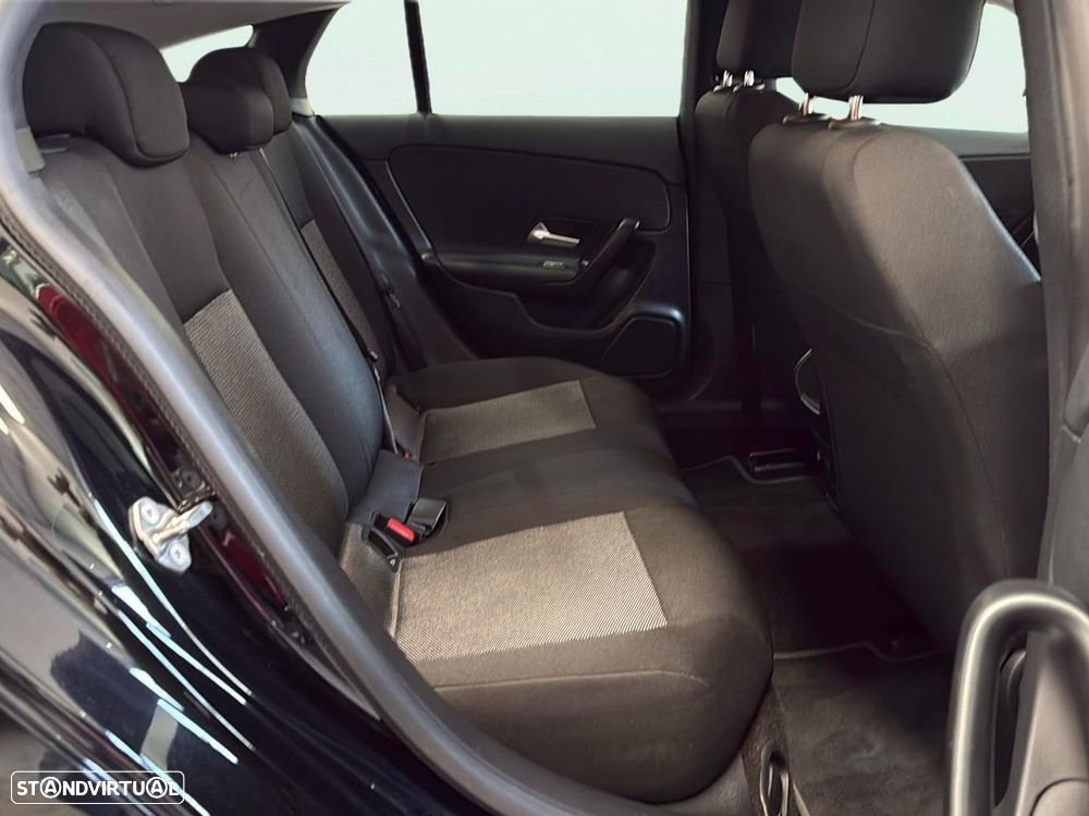 Mercedes-Benz CLA 180 - 14